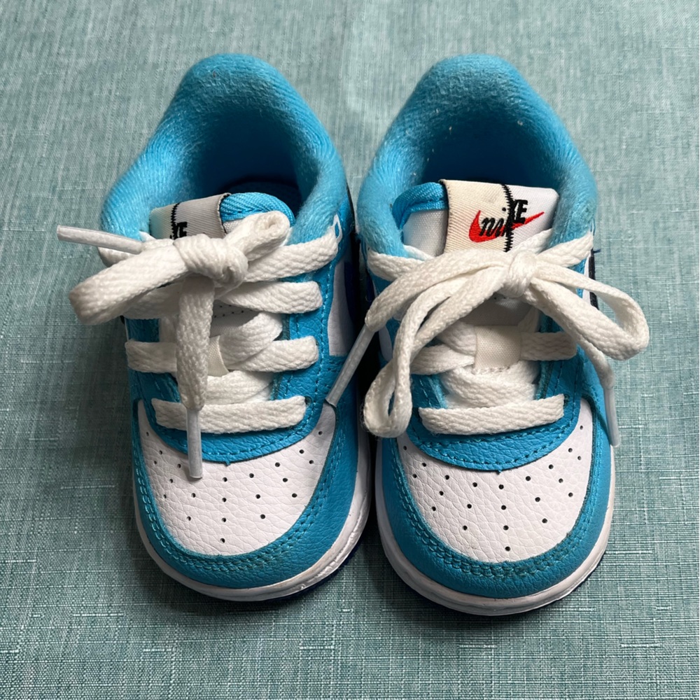 Nike Force 1 LV8 2 - Picture 2 of 5